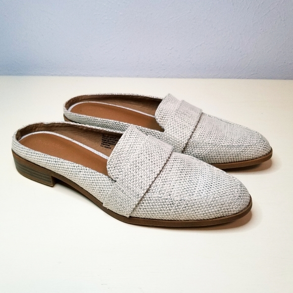 Universal Thread Shoes - Universal Thread cream tweed slide on loafer mules
